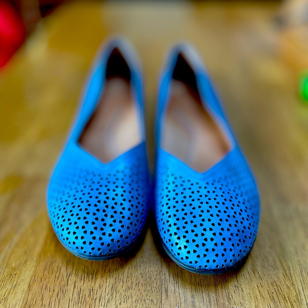 Dansko flats Size 41